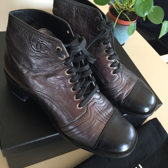 CHANEL Metallic Cap Toe Boots, Size 10 - Picture 11 of 12